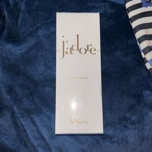 Jadore EAU DE PARFUM DIOR